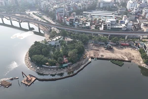 Đề nghị công khai thông tin lấp hồ Đống Đa