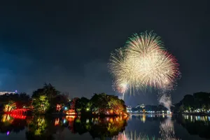 Đề xuất cắt giảm 29 điểm bắn pháo hoa dịp kỷ niệm 70 năm Giải phóng Thủ đô