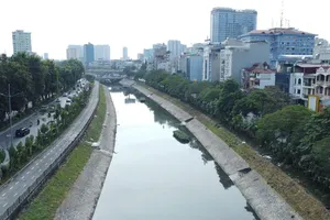 Hà Nội xin làm khẩn cấp dự án vì thủ tục lòng vòng, Thủ tướng đồng ý ngay tại hội nghị