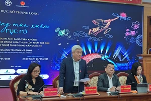 Hà Nội sẽ trình diễn 2025 drone hoả thuật lớn nhất thế giới tại sân Mỹ Đình