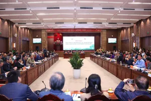 Doanh nghiệp muốn biến bãi rác ở Hà Nội thành công viên, sân golf