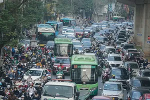 Hà Nội dự kiến mở rộng vùng cấm xe chạy xăng, dầu từ tháng 7-2026