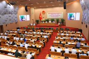 HĐND TP Hà Nội họp tháo gỡ các vướng mắc của chính quyền địa phương hai cấp