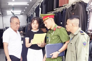 Hà Nội ra quân lập lại trật tự đô thị ở khu phố cổ Hoàn Kiếm