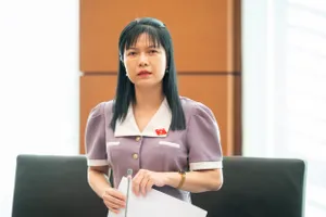 Không nên có thêm 'giấy phép con' khi xin cấp thẻ nhà báo lần đầu