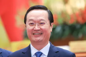 Tân Chủ tịch HĐND, Chủ tịch UBND TP Hà Nội nói gì khi nhận trọng trách mới?