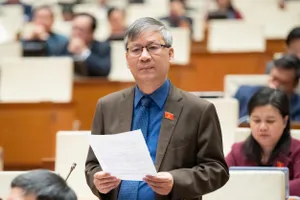 Đề xuất cấm phụ huynh xúc phạm giáo viên và đưa học sinh vi phạm đi trại giáo dưỡng