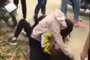 'Không nên nói các em đánh nhau vì tình ái'