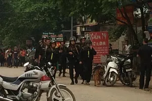 Vi phạm luật giao thông còn nổ súng chống lại công an