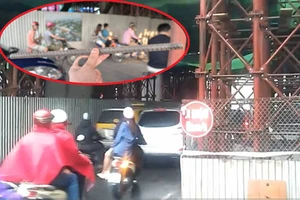 Thêm 1 người bị thương do thanh sắt của công trường rơi trúng