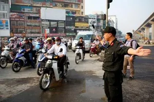 Từ ngày 1-8, CSCĐ sẽ xử lý người không đội mũ bảo hiểm