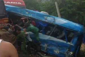 4 ô tô tông nhau tại dốc Cun, 1 người chết, 5 người bị thương