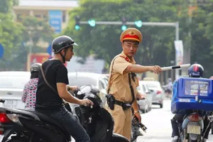 7 quyền hạn của cảnh sát chỉ huy, điều khiển giao thông