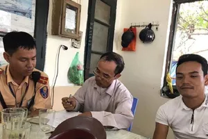 Đòi lao vào tàu hỏa để… giải cứu thế giới