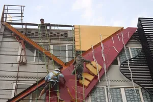 Hàng loạt quán karaoke tại Hà Nội dỡ biển quảng cáo