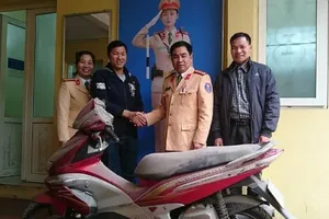 Ngày 29 Tết, nhận lại xe đã bị mất cắp hơn 8 năm trước