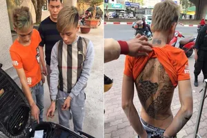  Hai thanh niên vứt xe khi thấy cảnh sát