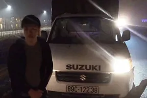 CSGT truy đuổi xe trên cao tốc như phim 