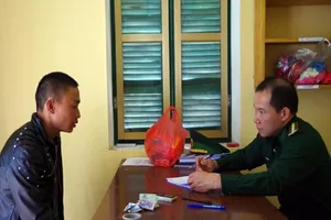 Bắt cóc bé gái 4 tháng tuổi mang đi bán