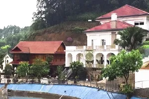 Yên Bái: Thanh tra dinh thự 'khủng' của giám đốc sở