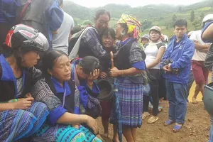 Tiếc đàn lợn, người đàn ông bị lũ cuốn trôi