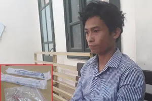 Kinh hãi thanh niên mang cả 'kho' kim tiêm trong cốp xe