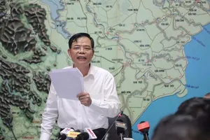 Bão số 11 có nhiều điểm rất đặc biệt cần hết sức quan tâm