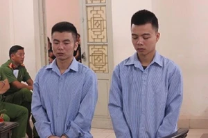 Bị dọa đốt tiệm sửa xe, chém đứt cổ đối phương