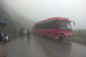 5 vụ tai nạn liên tiếp trên quốc lộ, hơn 10 ô tô gặp nạn