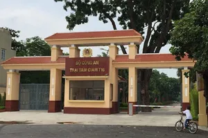 Truy tố 3 cựu công an vụ 2 tử tù đục tường vượt ngục