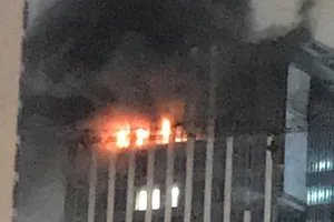 Cháy tầng 25 tòa nhà MB Grand Tower trên đường Lê Văn Lương