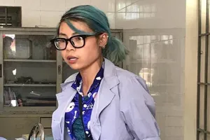 “Hotgirl” Bella nhập viện tâm thần sau khi chữa trị nhiều nơi