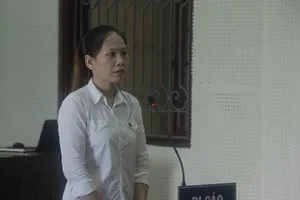 Nữ bị cáo kêu oan, nói bị đe dọa và ép cung