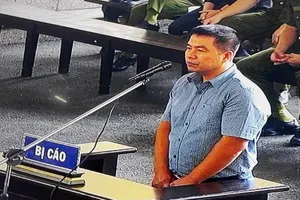 Cuồng say trong 'cơn lốc' Rikvip, vợ bỏ đi đâu không hay biết