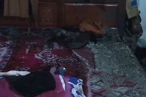 2 mẹ con tự thiêu trong căn nhà khóa cửa