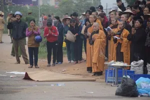 Thông tin mới nhất vụ xe khách tông chết 7 người đưa tang