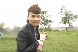 Khá 'bảnh' bị bắt vì liên quan đến việc tổ chức đánh bạc