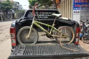Chiếc xe đạp của cậu bé Sơn La được đấu giá 103 triệu