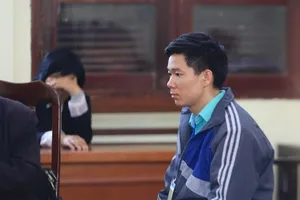 Hoàng Công Lương giải thích việc chỉ có 1 luật sư bào chữa