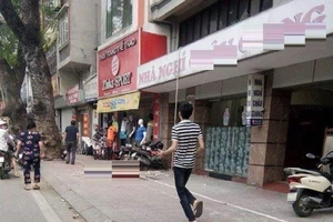 Sửa điều hòa ngày nắng nóng, nam thanh niên bị rơi tử vong