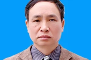 Phó giám đốc Sở GD&ĐT nhờ cấp dưới nâng 13,3 điểm cho con