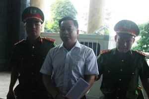 Hình ảnh mới của Vũ 'nhôm' và 2 cựu thứ trưởng bộ công an