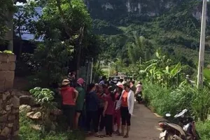 Nghi án chém người tình rồi tẩm xăng đốt cả nhà