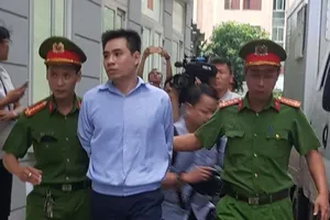 Đang xử vụ hiếp dâm bé gái ở Chương Mỹ