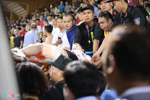 Hà Nội chỉ đạo khẩn sau vụ đốt pháo sáng khiến nữ CĐV cấp cứu