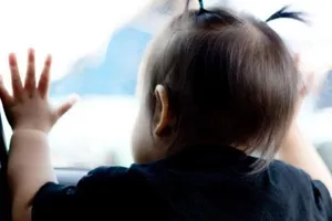 Công an thông tin vụ quên bé 3 tuổi trên xe đưa đón học sinh