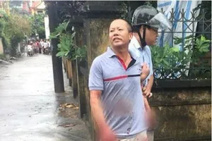 Xét xử bị cáo truy sát cả nhà em trai vì phần đất rộng 0,5 m