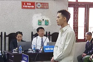 Cựu CSGT đánh bạc bị đề nghị tăng án