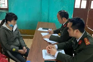 Xử lý cô gái phao tin Trung Quốc dùng máy bay thả COVID-19