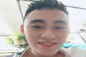 Va chạm giao thông, nhóm đi ô tô chém chết người đi xe máy